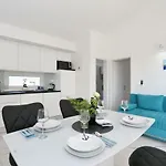 Punta Garden Pool House 别墅 珀塞达耶