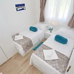 Punta Garden Pool House 珀塞达耶