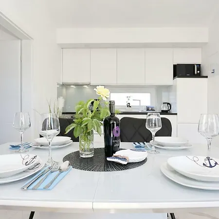 Punta Garden Pool House Vila