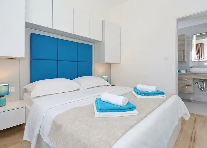 Punta Garden Pool House * 포세다르예