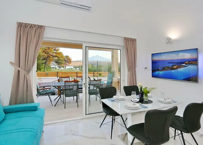 Punta Garden Pool House 포세다르예