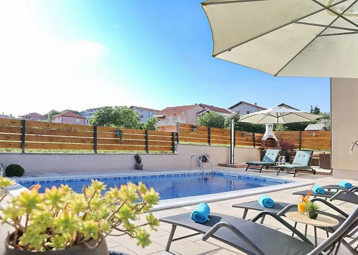 Punta Garden Pool House 포세다르예