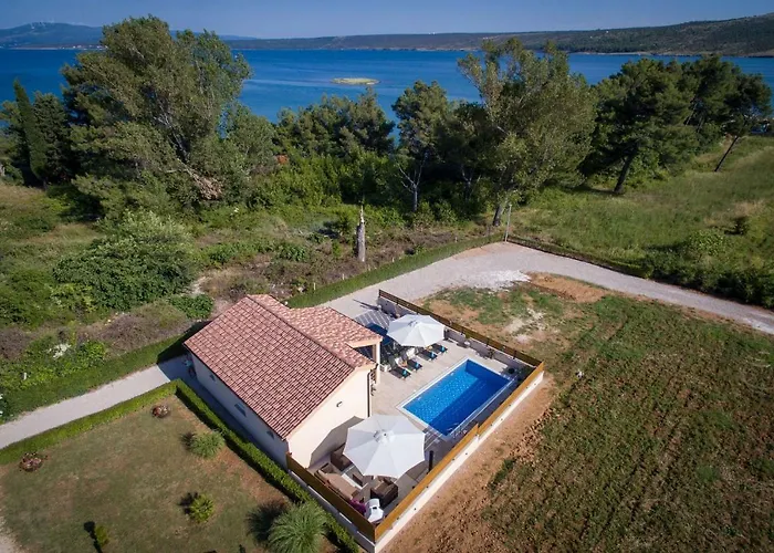 Punta Garden Pool House 빌라 포세다르예