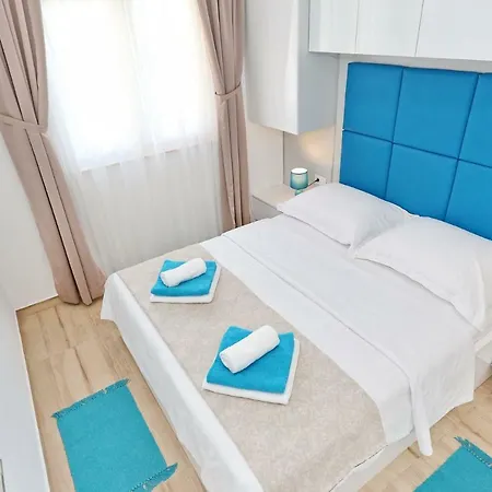 ヴィラ Punta Garden Pool House ポセダリェ