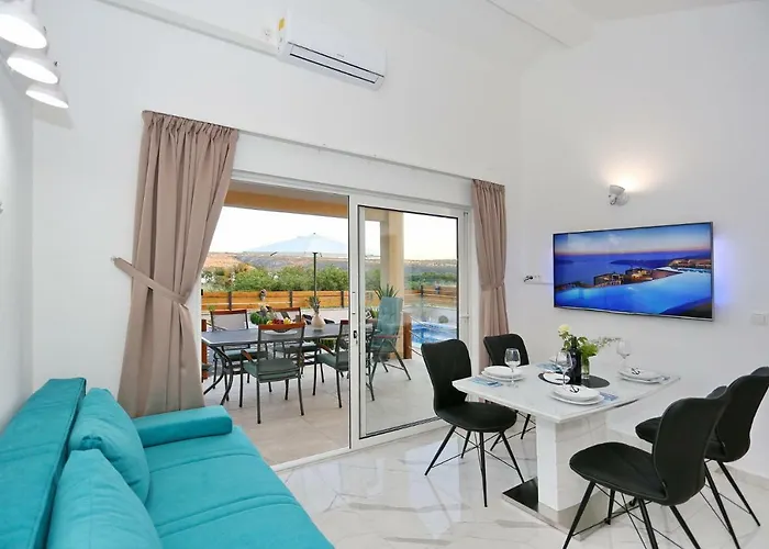 Villa Punta Garden Pool House